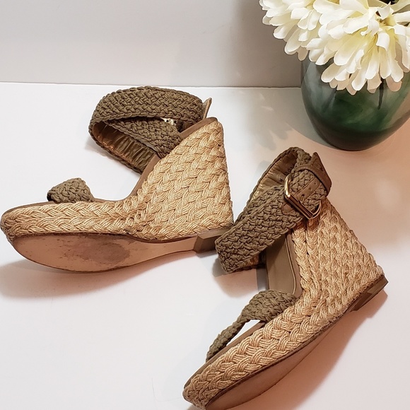 Stuart Weitzman Alex Crochet Espadrille Wedge - Picture 4 of 5